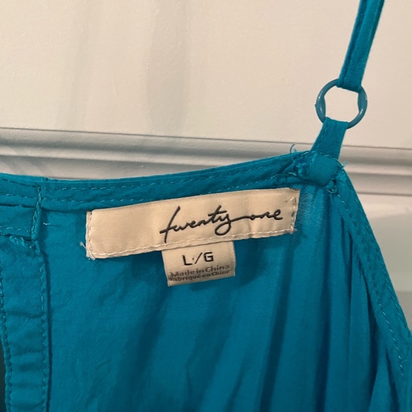 Forever 21 blue embroidered dress size large - Picture 3 of 4